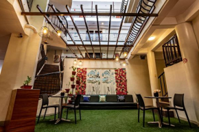 Kiwi Hotel